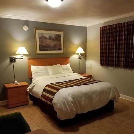 Scottish Inn - Okeechobee Buitenkant foto