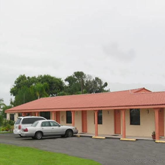 Scottish Inn - Okeechobee Buitenkant foto